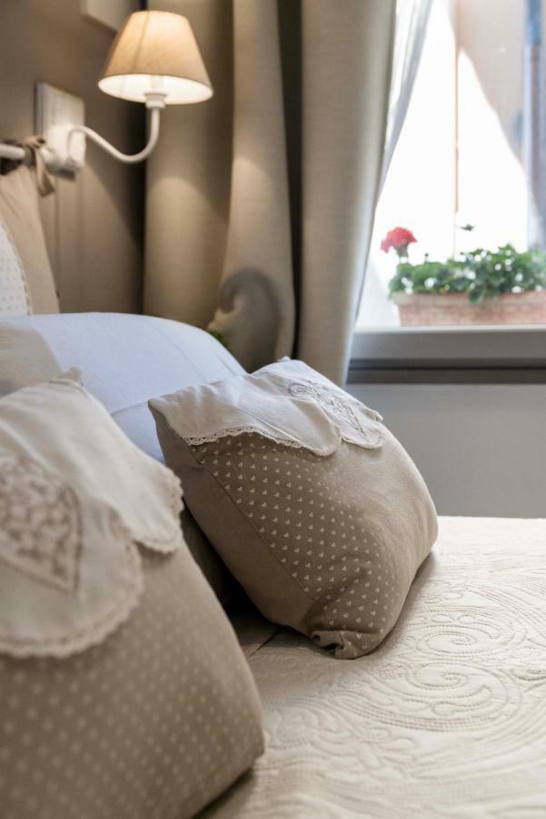 Tosca'S House Apartment Palaia Bagian luar foto