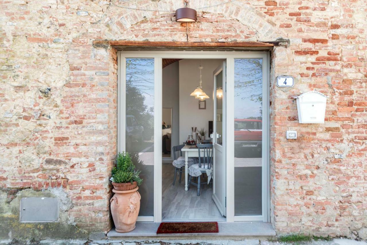 Tosca'S House Apartment Palaia Bagian luar foto